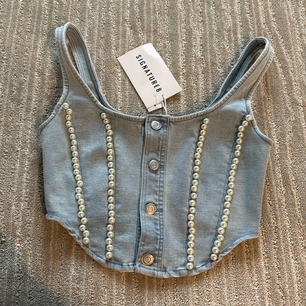 Size small pearl vest NWT